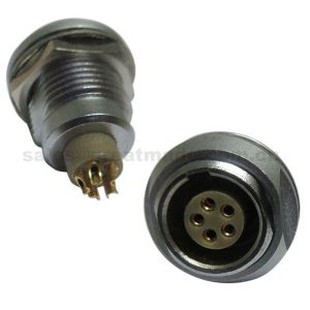 Metallinen kiinteä liitäntä kahdella mutterilla (5 PIN)